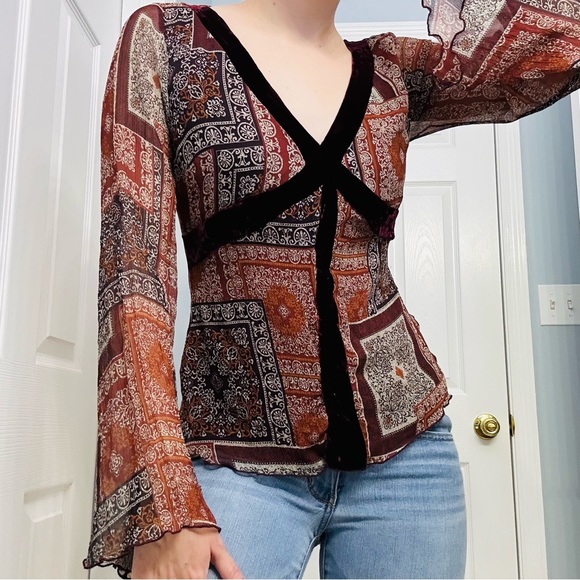 Y2K Blouse Fairy Long Sleeve Flared Silk Whimsigoth Boho Patterned Red Medium - Picture 8 of 8